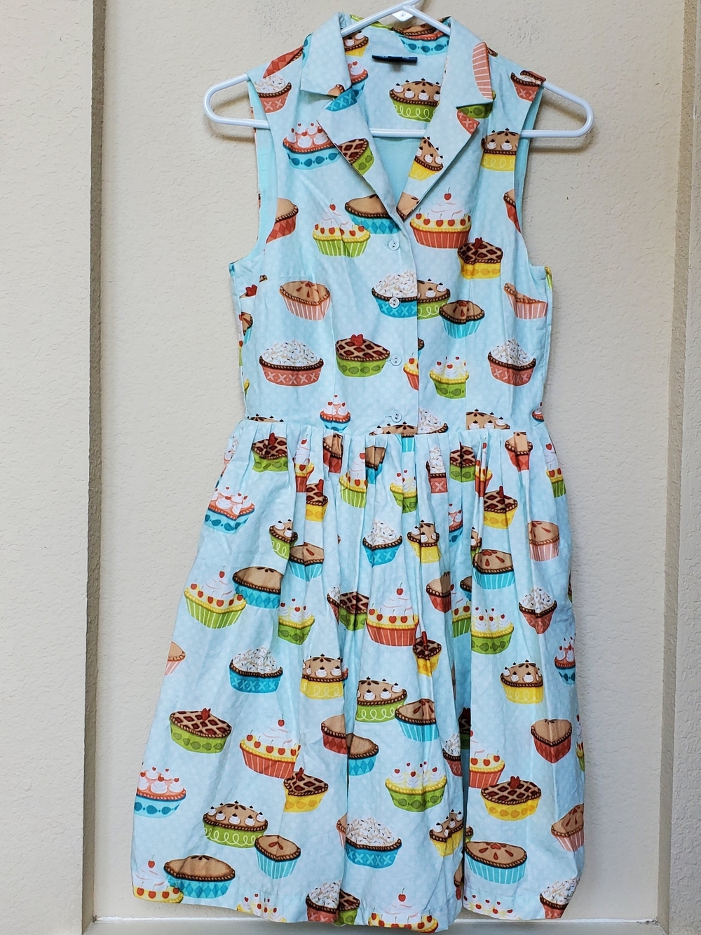 Modcloth My Kind Of Pie Print 50's Style Sleeveless Dress.  Size 6